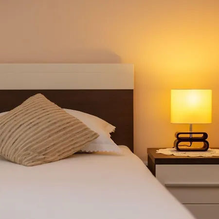 House Jure * سومارتين